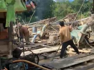 PETI Diduga Beroperasi Terbuka di Sungai Empalak, Muncul Dugaan Koordinator Berinisial JL dan WS, Kapolda Kalbar Diminta Turun Tangan