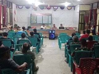 Pj. Danramil Embaloh Hilir Sosialisasikan Program TMMD ke 129 Kodim 1206/Putussibau Kepada Masyarakat Ulak Pauk